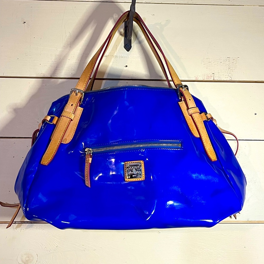 Dooney & Bourke Gorgeous Blue Patent Leather zip handbag -rare- NWOT